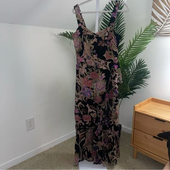 Dress The Population Paris Gown, Velvet Floral - Size XXL‎ - Picture 4 of 5